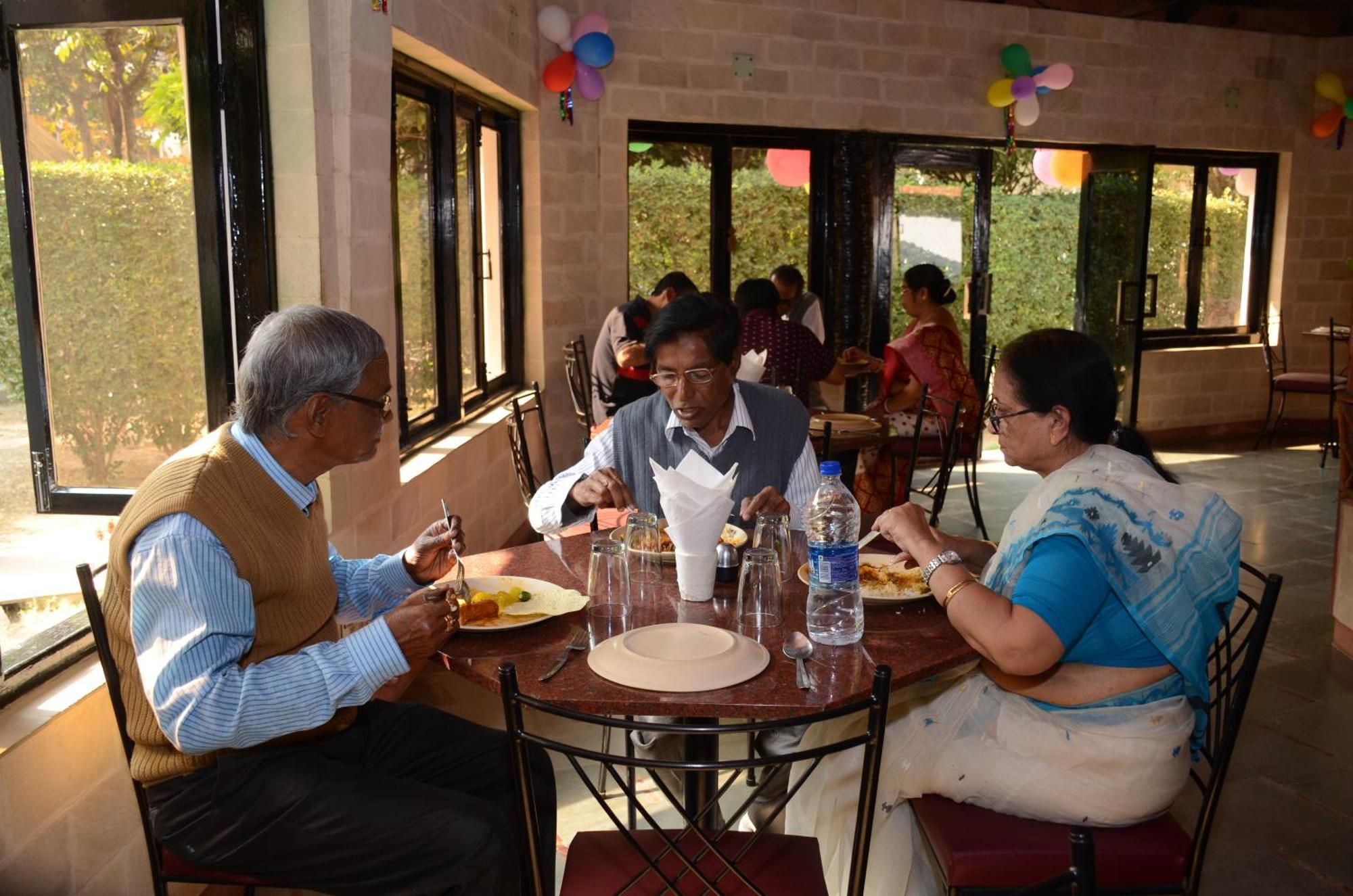 Chhuti Holiday Resort Bolpur Exterior foto