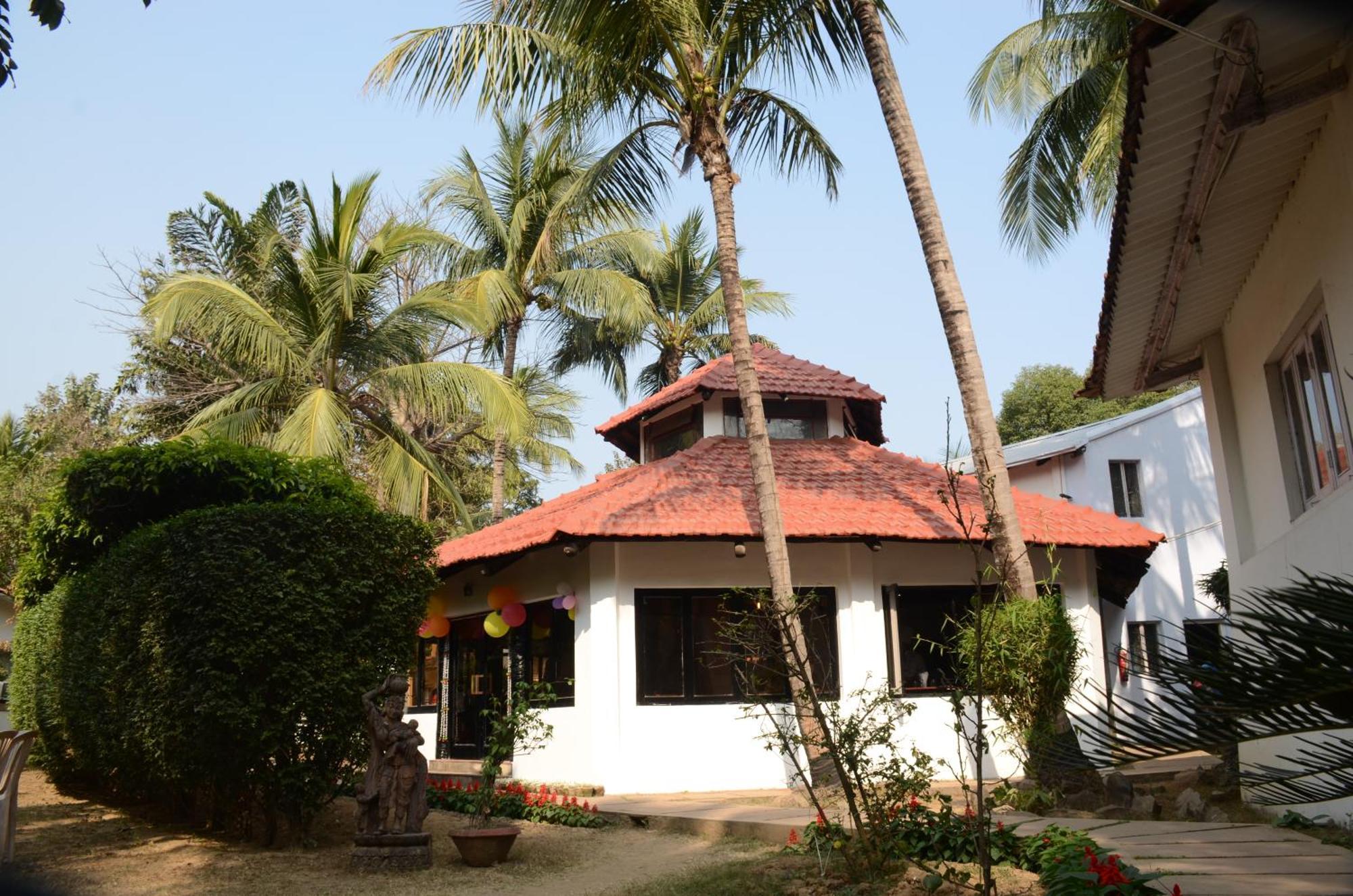 Chhuti Holiday Resort Bolpur Exterior foto